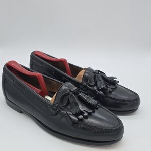 Cole Haan Black Leather Tassel Loafers with Red Heel Lining